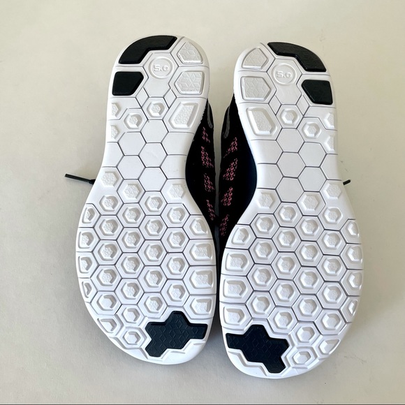 NWOT Nike GS Free 5.0 - Picture 8 of 8